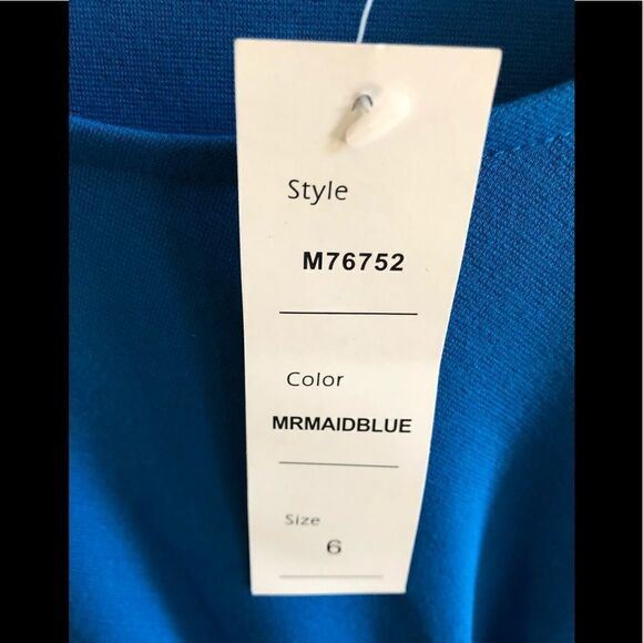 Spense Dress   - Picture 4 of 5